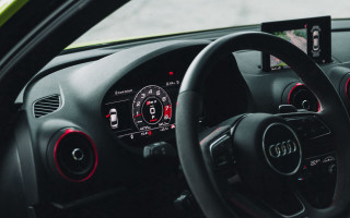 Car dashboard green red lights - panfuturism free wallpaper for desktop