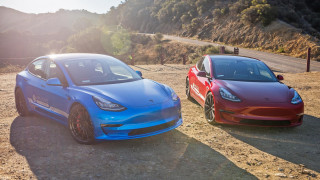 Electric cars dirt road mountains - electric free wallpaper