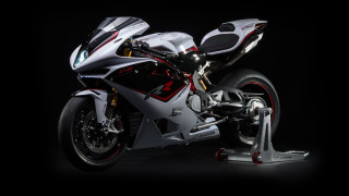 Motorcycle red accents ray tracing - red accent free wallpaper