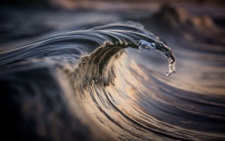 Wave water drop cloud ocean - a wave free wallpaper