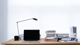 Laptop desk lamp books gradient - a wooden desk next free wallpaper