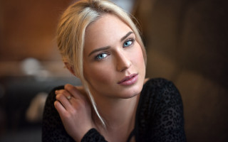 Blonde haired blue eyed portrait - blonde hair free wallpaper