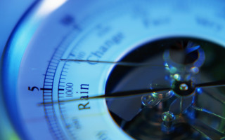 Compass closeup blue background blurry - evariste vital luminai free wallpaper