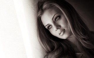 Araceli gilbert black and white - shaded free wallpaper