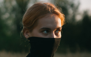 Red haired woman black scarf - a black scarf free wallpaper