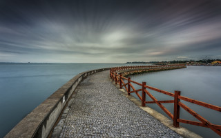 Long pier fence water sunset - almada negreiro free wallpaper
