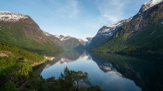 Lake mountains trees snow blue - the top of them free wallpaper