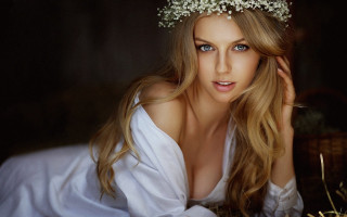 Woman flower crown white dress 2 - a flower crown free wallpaper