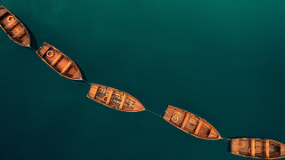 Boats rope water scenery sky - the water near each other free wallpaper