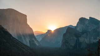 Yose mountains sunset lake river - darrell riche free wallpaper