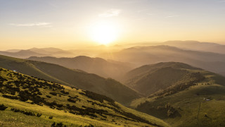 Mountain range sunset sunshine ocean - the mountain free wallpaper for desktop