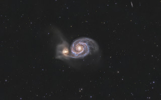 Spiral galaxy star center black - astrophotography free wallpaper