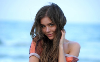 Woman beach longhair looking at - american barbizon school free wallpaper for desktop