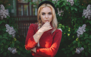 Red sweater black hat flower - black hat free wallpaper