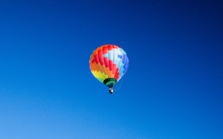 Colorful hot air balloon blue 13 - a colorful hot air balloon free wallpaper
