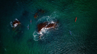 Surfers rocks bubble underwater space - water next free wallpaper