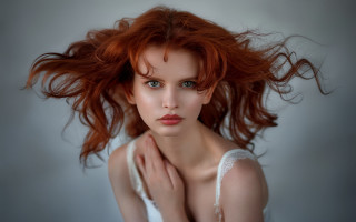 Red haired woman posing hands - preraphaelitism free wallpaper