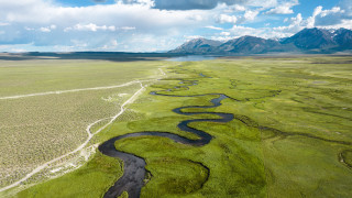 Wide field river mountains clouds - river free wallpaper
