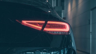 Car tail light garage city - free light wallpaper