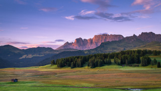Mountain range house river dusk - dosso dossi free wallpaper