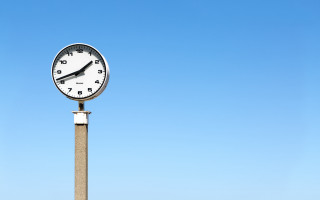Clock tower blue sky roman - a pole free wallpaper