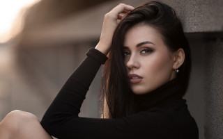 Elina karimova long hair wall - her arm free wallpaper for desktop