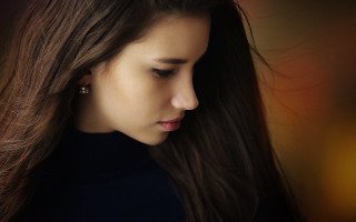 Woman long hair cellphone black - her cell phone free wallpaper