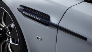 Car bumper brake lights black - movement free wallpaper