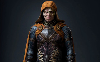 Man hooded sword cobra portrait - a man in a costume free wallpaper for desktop