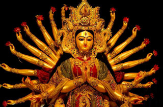 Woman statue many arms outstretched - maya free wallpaper