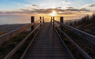 Wooden walkway beach sunset ocean - a wooden walkway free wallpaper