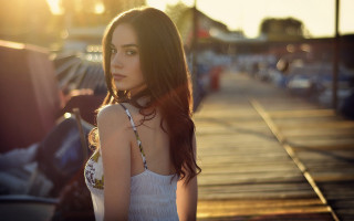 Eszter mattioni anamorphic bokeh photorealistic - a sidewalk next free wallpaper