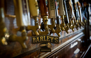 Beer taps bar logo wall - a bar free wallpaper