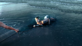 Woman surfboard ocean horizon underwater - the waters edge free wallpaper