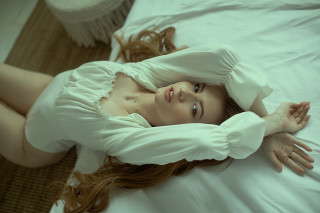 Woman bed rococo elina karimova - pale free wallpaper for desktop