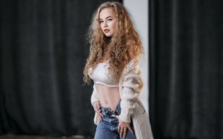 Woman longhair room blackcurtain white - fashion photoshoot free wallpaper