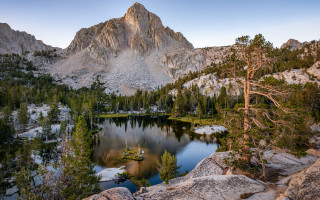 Mountain lake forest sky water 4 - a mountain lake free wallpaper for desktop