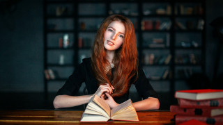 Anka zhuravleva portrait library reading - preraphaelitism free wallpaper
