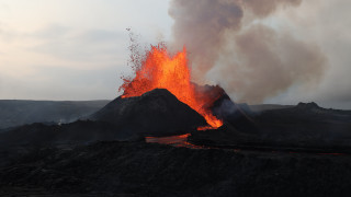 Lava plume mountain river sunset - a river running free wallpaper