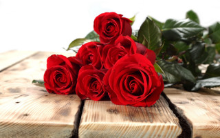 Red roses wooden table flower - red rose free wallpaper for desktop