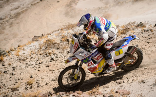 Desert dirt bike rocks grass - eduardo lefebvre scovell free wallpaper