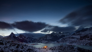 Mountain lake night tent clouds - diego gisbert llorens free wallpaper