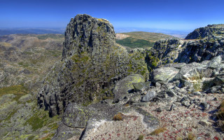Rocky mountain tiltshift panorama nature - a rocky mountain free wallpaper