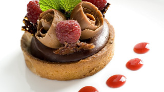 Chocolate raspberry mint dessert cherry - cherry free wallpaper