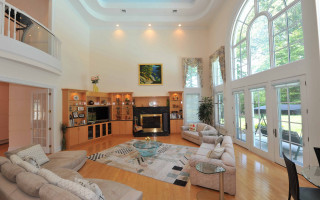 Large living room fireplace open - open ceiling free wallpaper