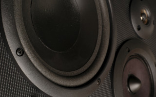 Speaker closeup wire rendering studio - studio quality free wallpaper