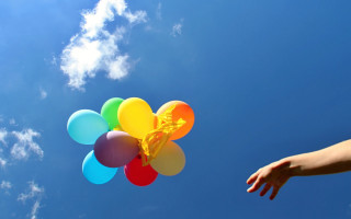Balloons kite summer vibrant outdoors - a hand free wallpaper