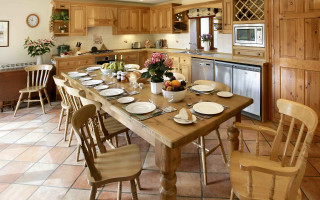 Kitchen table flowers microwave dishwasher - a kitchen free wallpaper