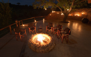 Fire pit chairs night lights - ambient light free wallpaper