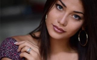 Aramenta dianthe vail portrait hyperrealism - a ring free wallpaper